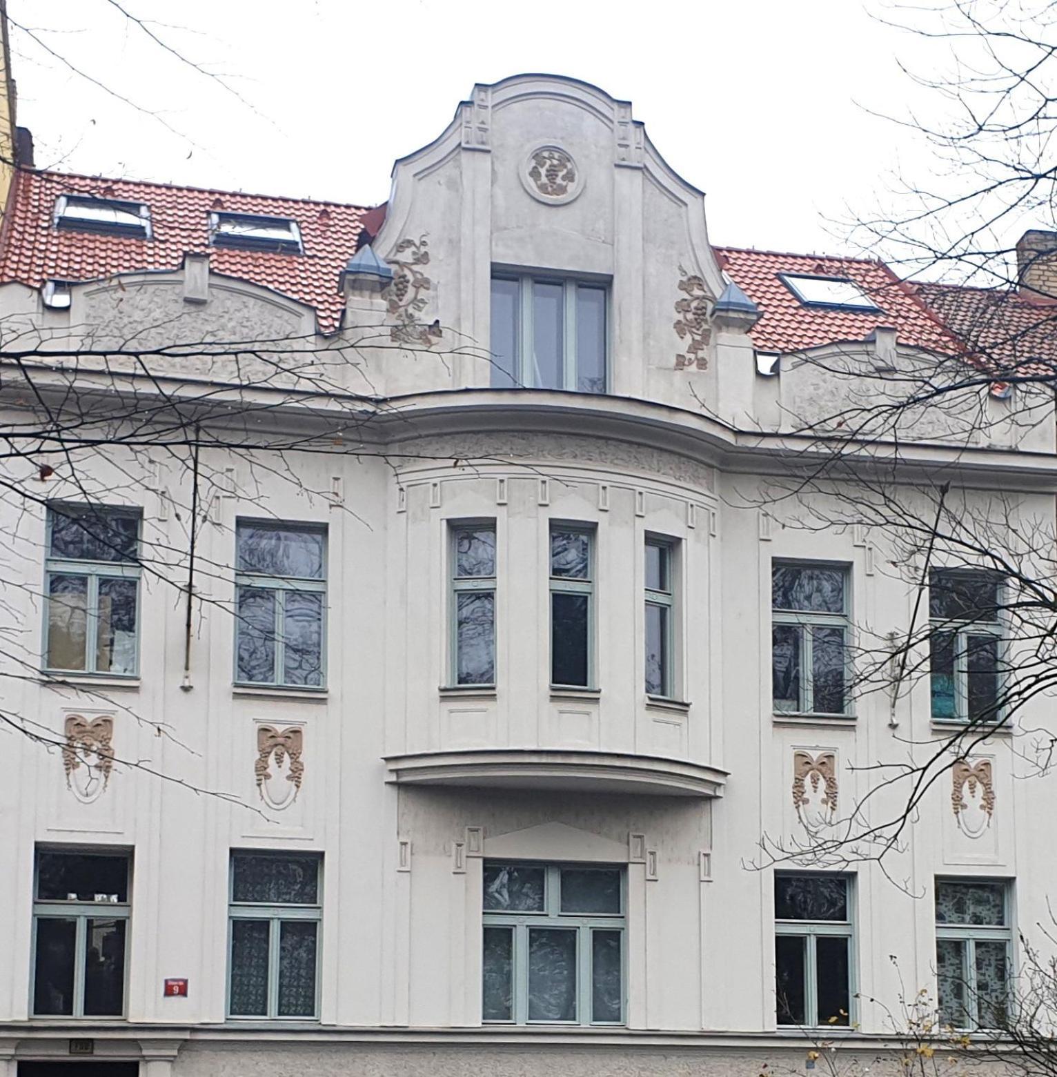 Art Nouveau Apartment With Garden In Pisek Exterior foto